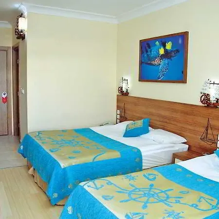 Otel Aura 3*